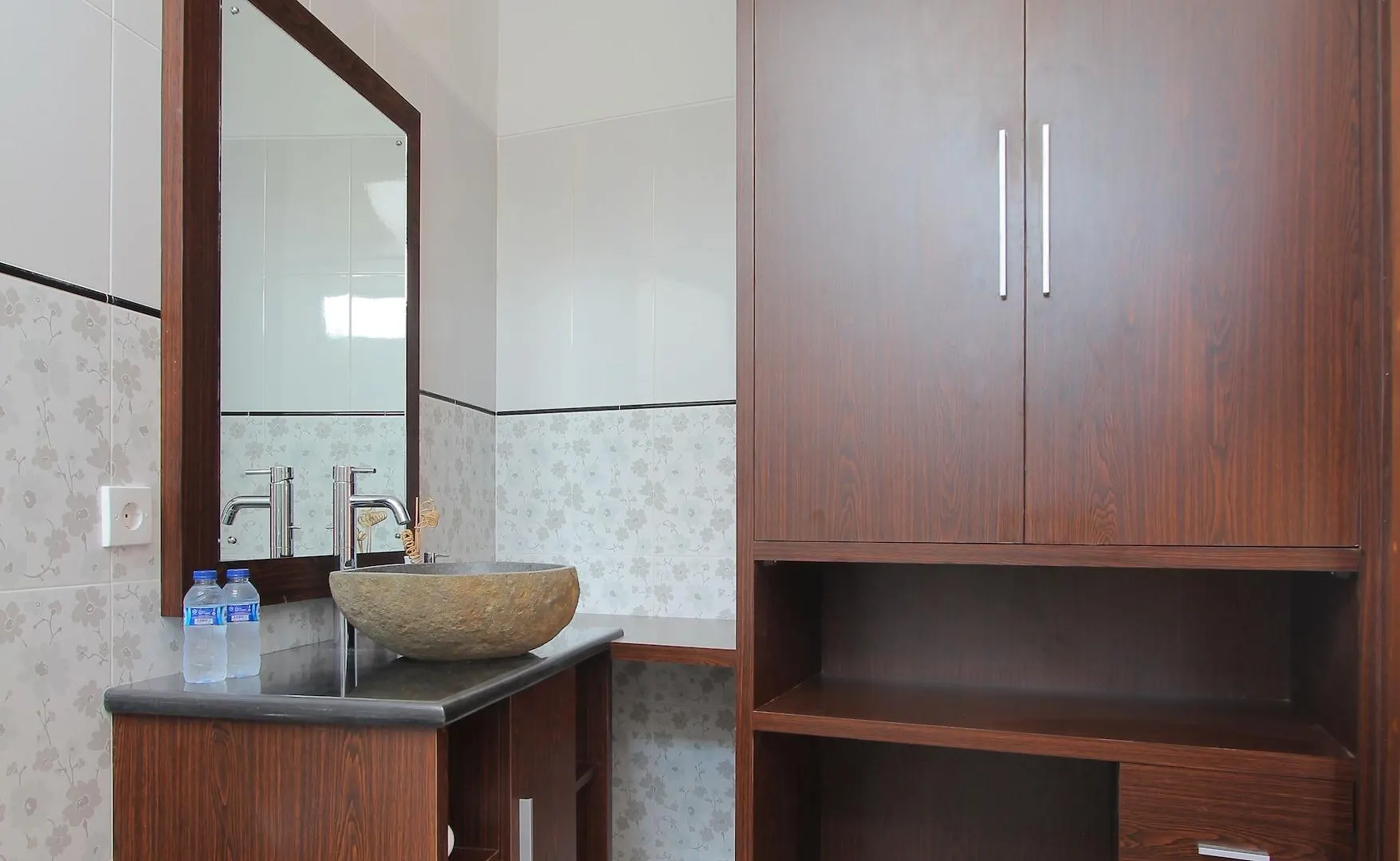 ***  Отель Lotus Tirta Seminyak Индонезия
