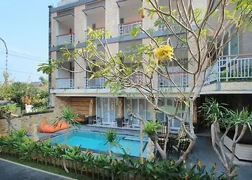 Отель Lotus Tirta Seminyak  Семиньяк