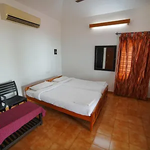 Illikkalam Lakeside 3*, Kumarakom India
