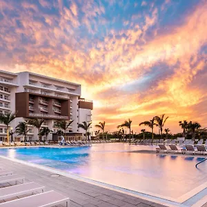 Embassy By Hilton Aruba 4*, Palm Beach Aruba