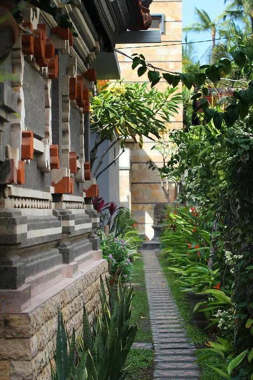 Hotel Lotus Tirta Seminyak